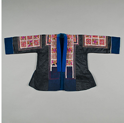 REVIEW: Quilts of Southwest China Woman's Traditional Style Chinese Jacket