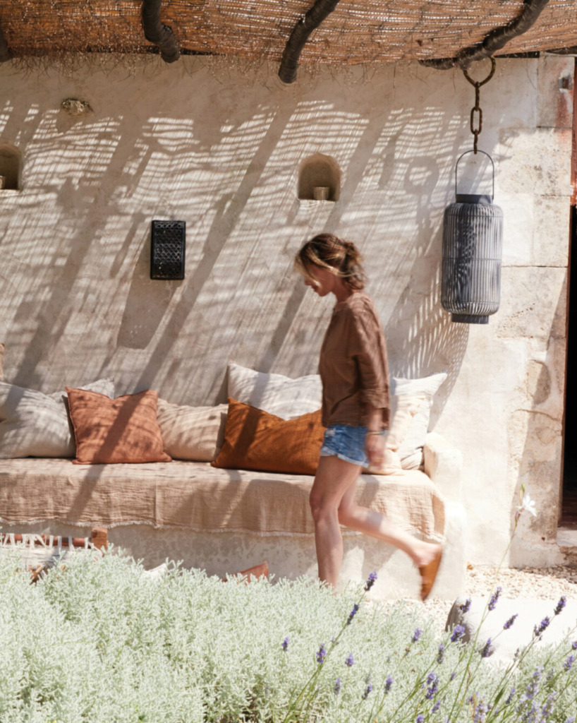 Maison de Vacances Lookbook Image