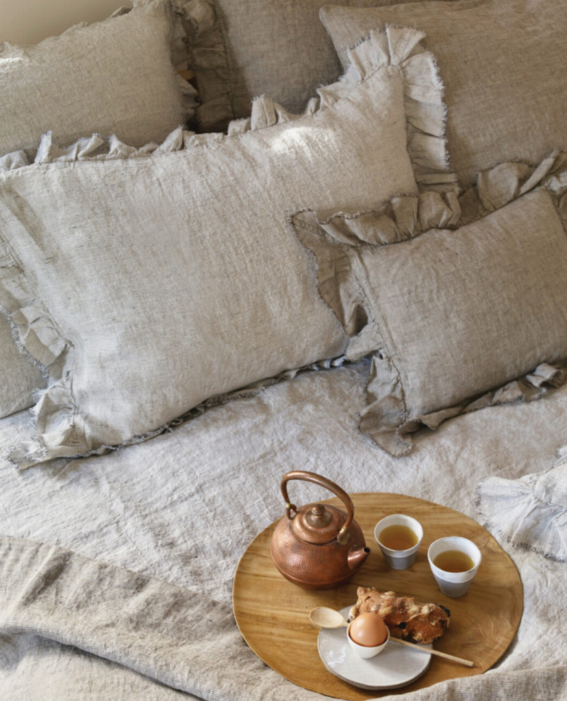 Maison de Vacances Lookbook Image