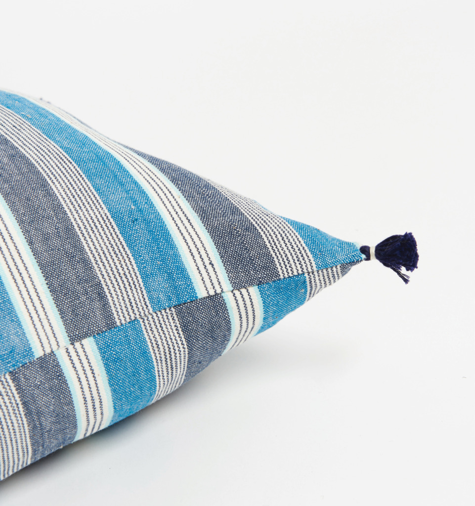 Injiri Pillow Detail