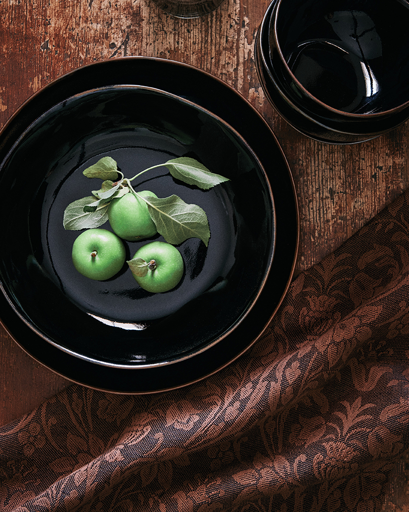 Christiane Perrochon Table Setting