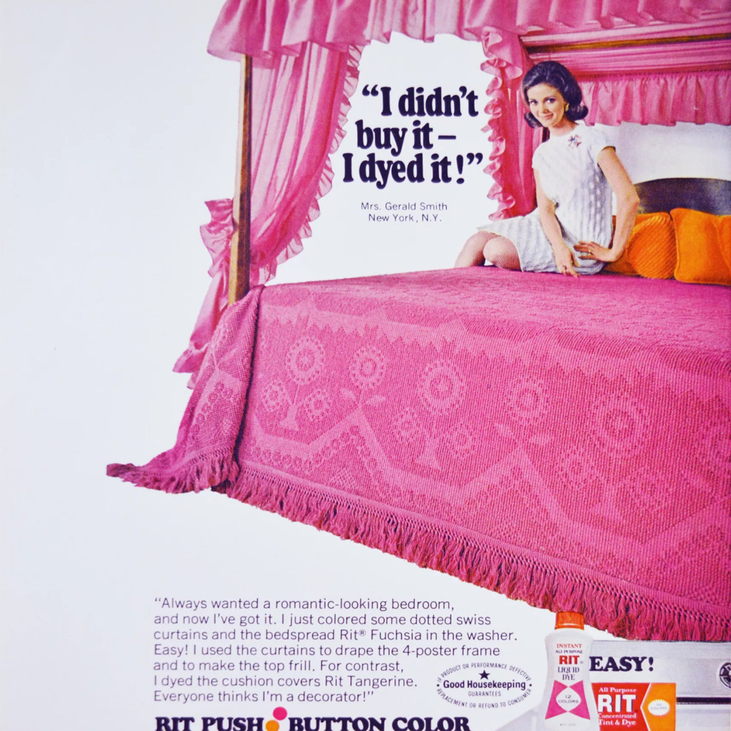 Rit-Dye Advertisement Promoting Recoloring Old Fabrics with the Company's Dyes