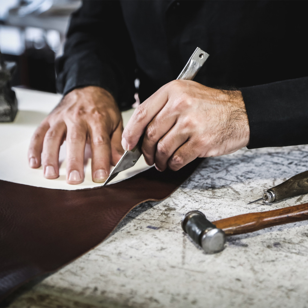 Artisan Cutting Material