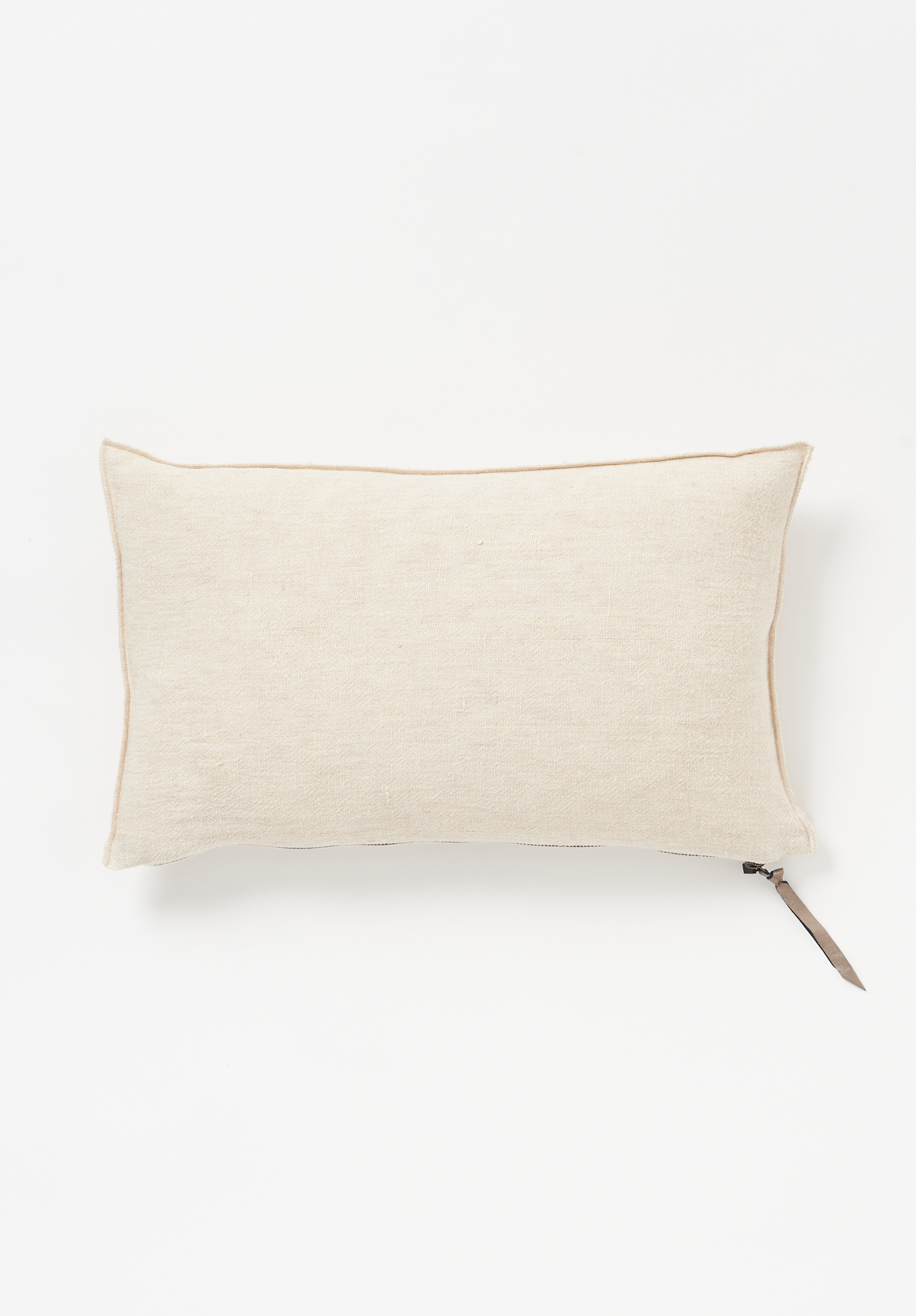 Maison de Vacances Small Washed Linen Crépon Pillow in Fior Di Latte White, sustainable French home textiles